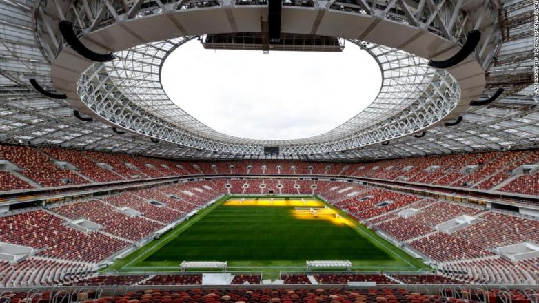 Có sức chứa 81.000 ghế sân vận động và được nâng cấp để phục vụ World Cup 2018