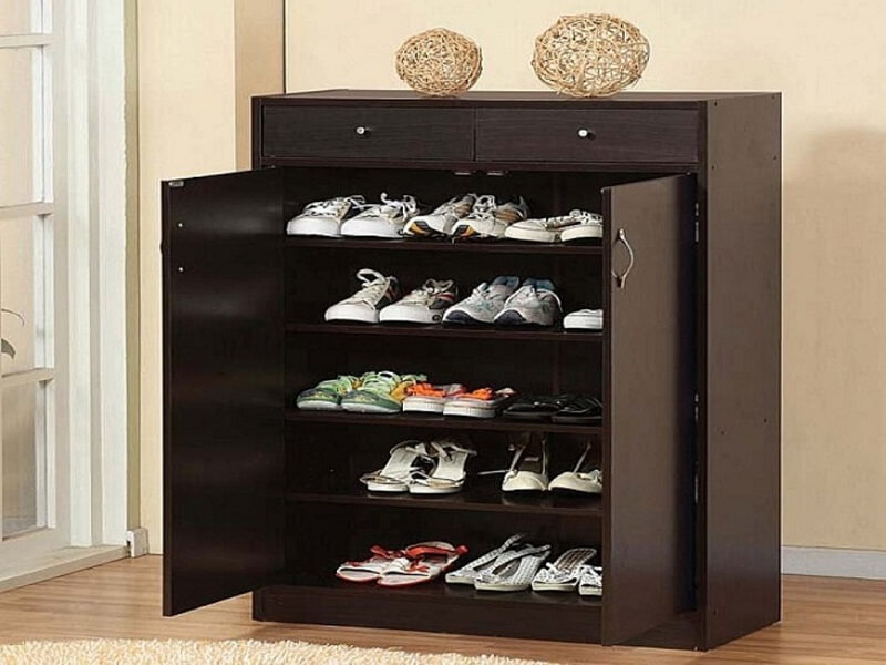 Đặt tủ giày dép theo phong thủy, để bên trái hay phải