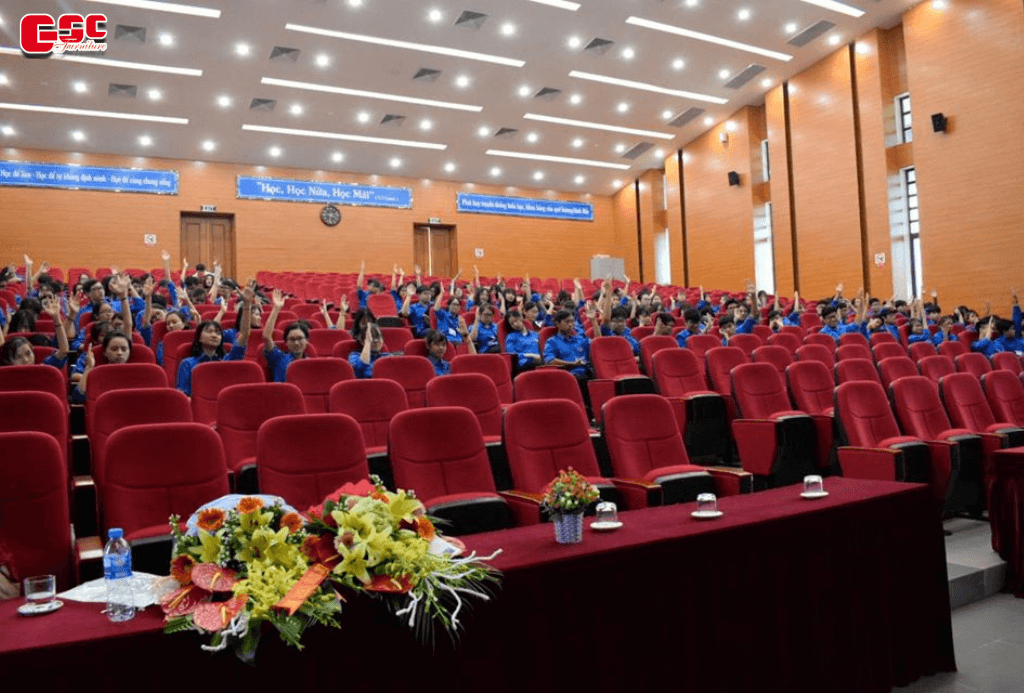 Hoàn thiện 520 ghế hội trường EVO6601 cho Trường chuyên Bắc Ninh
