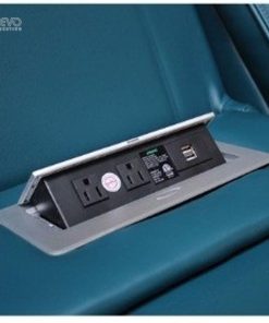 EVO9350 có cổng sạc tiện dụng