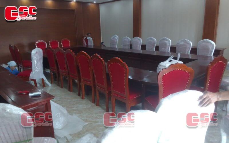 Phòng họp cho ban lãnh đạo