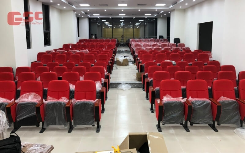 Hội trường của trường Đại học CN TP Hồ Chí Minh lần 3