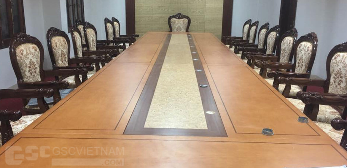 Mê đắm với không gian nội thất phòng khánh tiết UBND Hòa Bình 