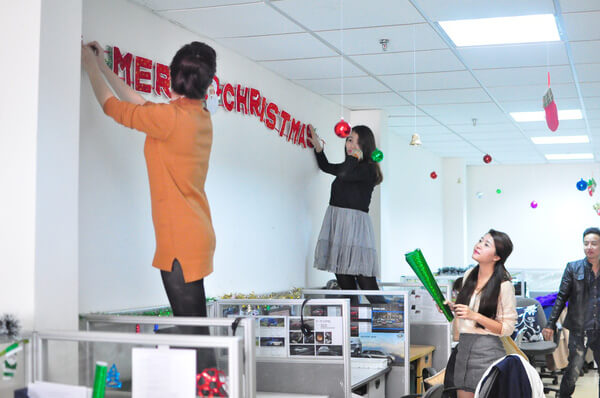  5 ý tưởng mang ngay giáng sinh đến văn phòng bạn 