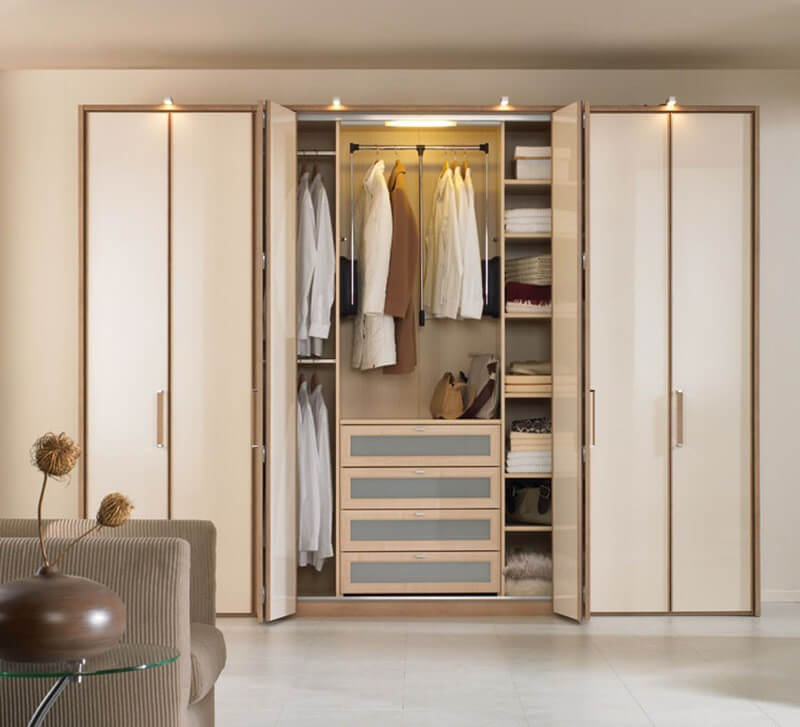 Mẹo chọn mua tủ đựng quần áo hợp phong thủy Mẹo chọn mua tủ đựng quần áo hợp phong thủy