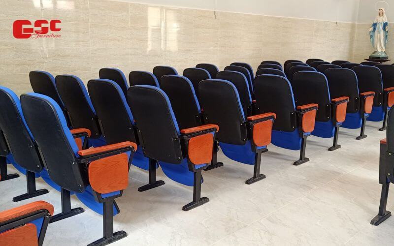 Hội trường nhà thờ Thánh Nguyễn Duy Khang