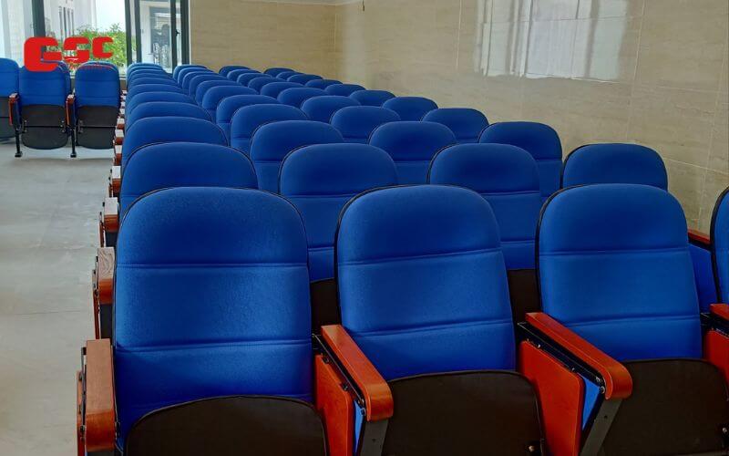 Hội trường nhà thờ Thánh Nguyễn Duy Khang