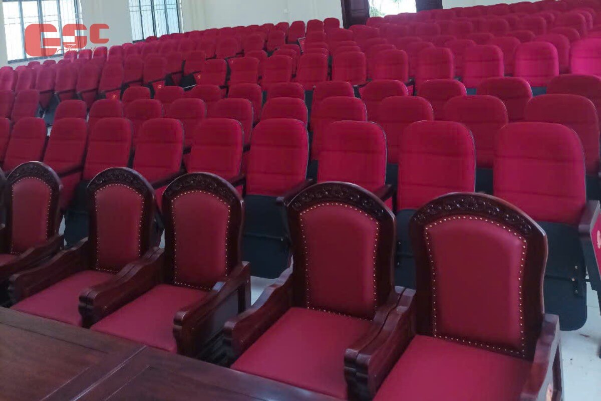 Hội trường tại Trung Đoàn Bộ Binh 24, Sư Đoàn 10